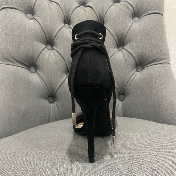 Forever 21 black ankle wrap d’orsay heels - Picture 2 of 4